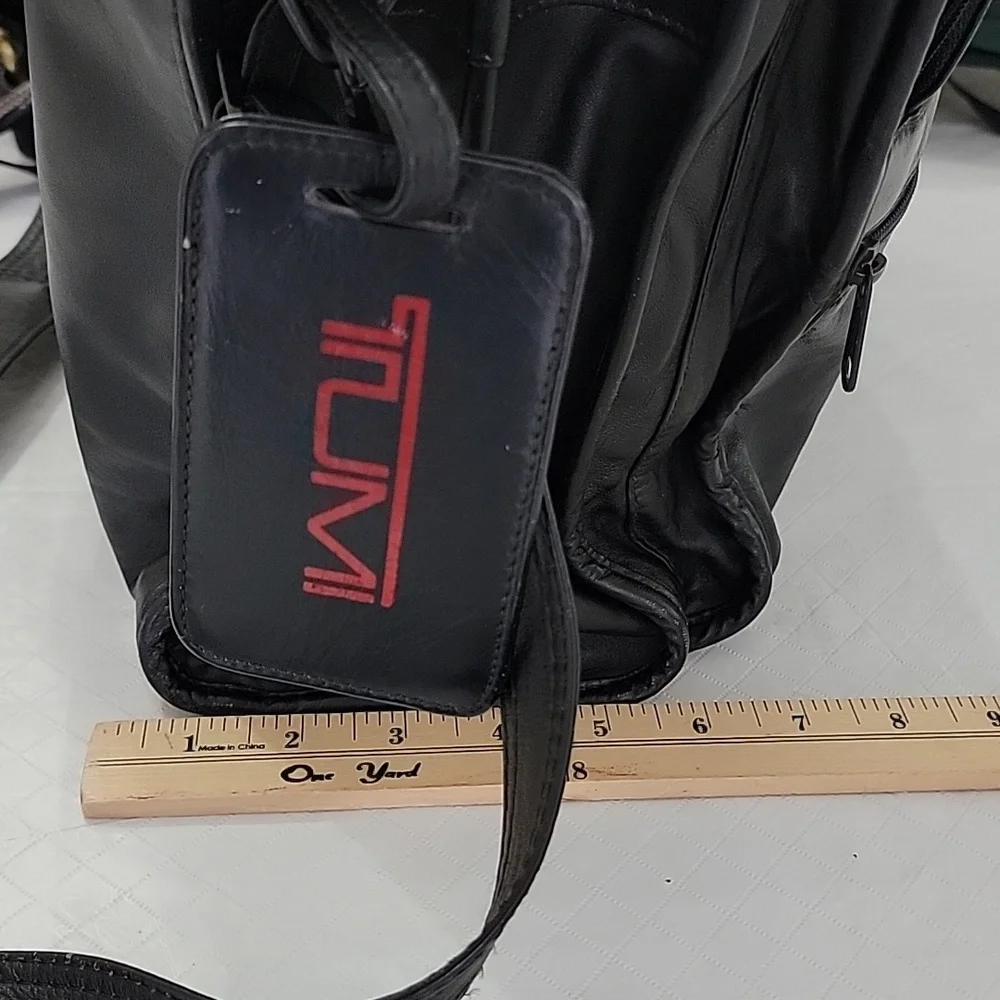 TUMI Black Leather Expandable Padded Laptop Briefcase Messenger Bag Vintage